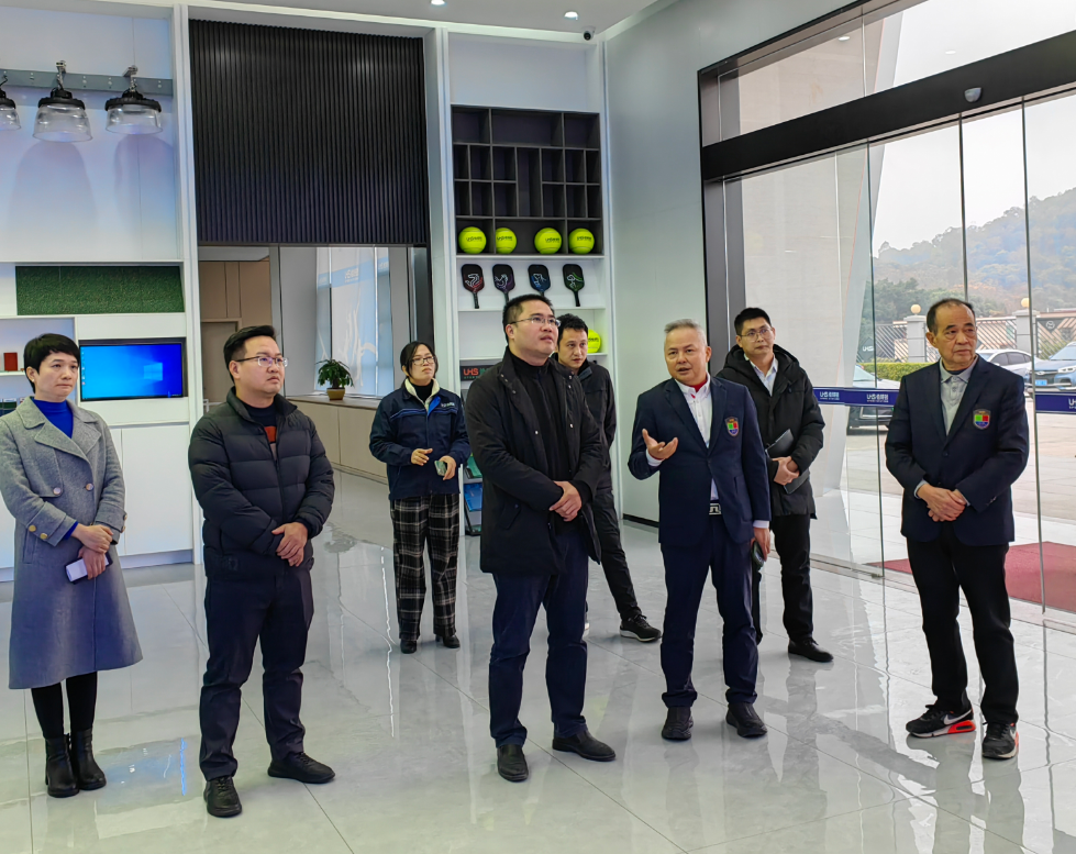 走实“四个万家” 问需创新一线     ——市科技局到云浮新区调研企业科技创新工作.doc_1