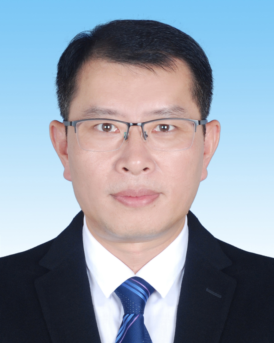 何定良.jpg