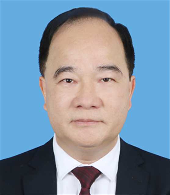 吴哲.jpg