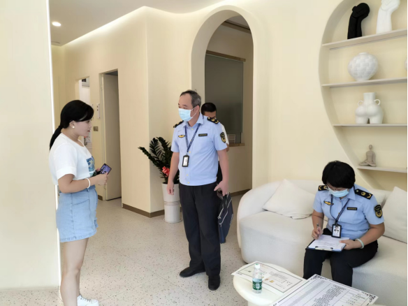 强化医疗美容价格监管 保障消费者合法权益（简报）719.png